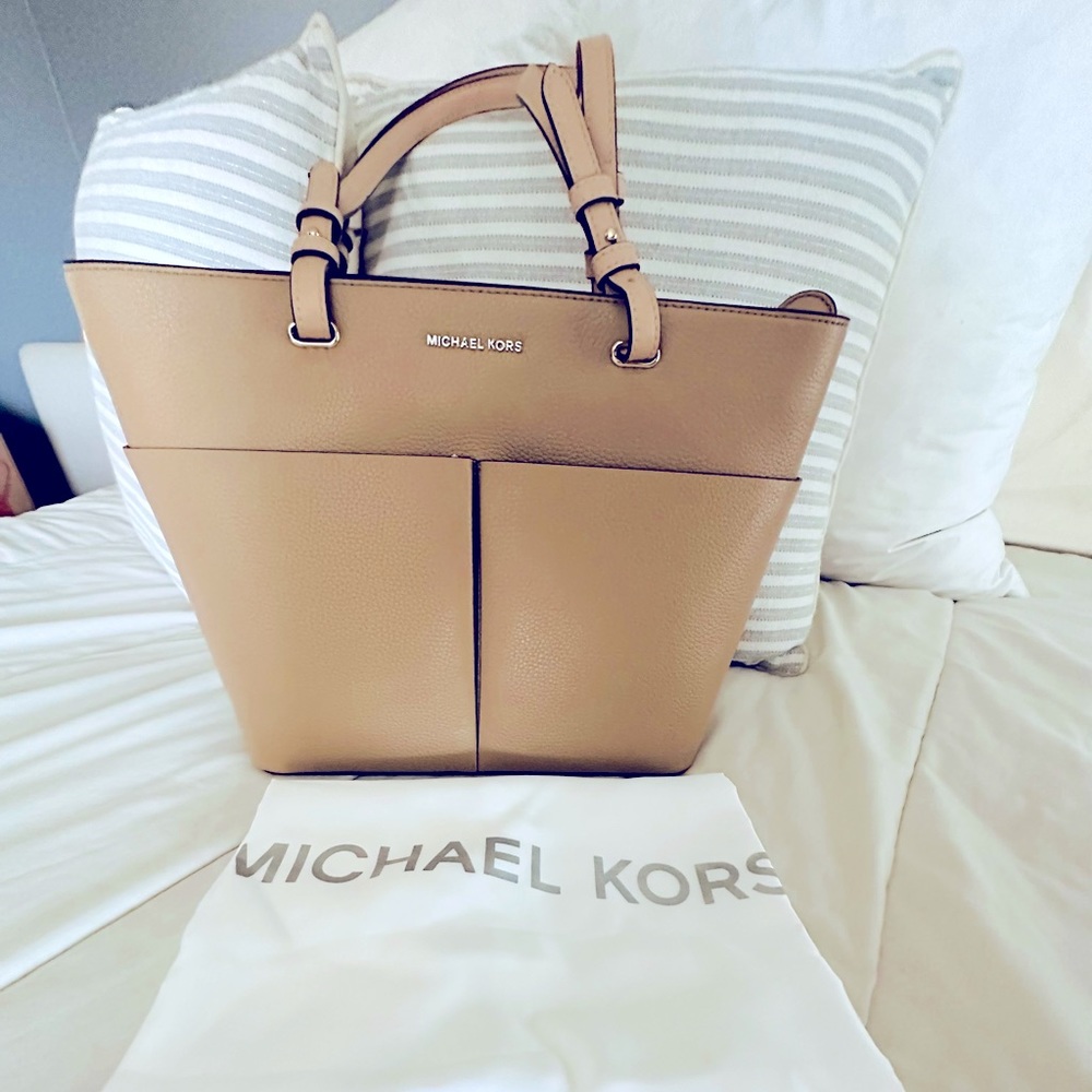 Michael Kors Tan Tote Bag